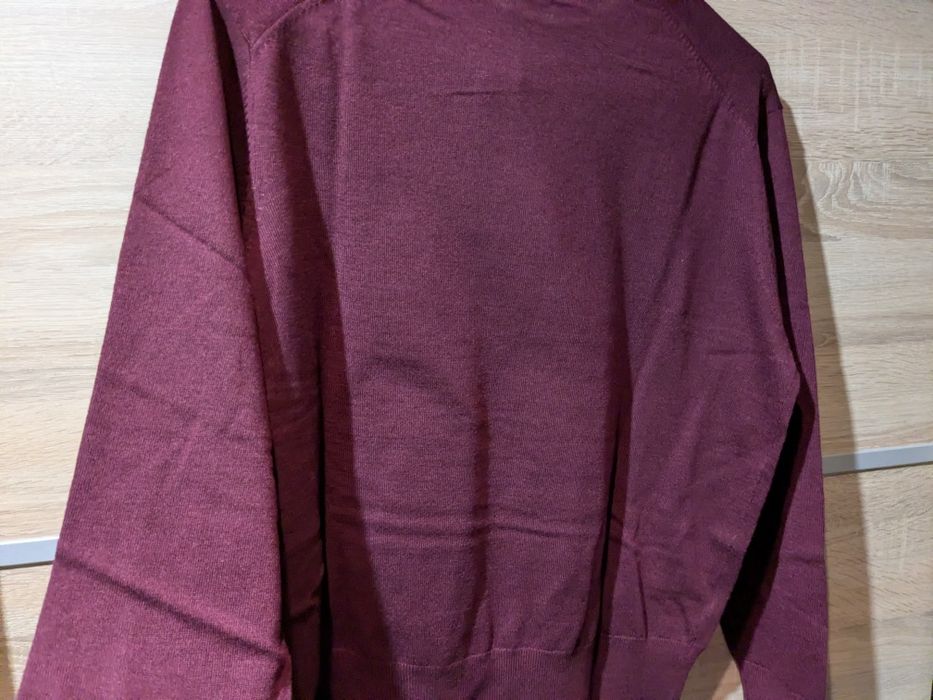 Sweter firmy Mango