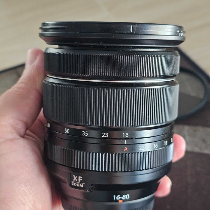 Objectiva Fujinon XF16-80 mm F4 R OIS WR
