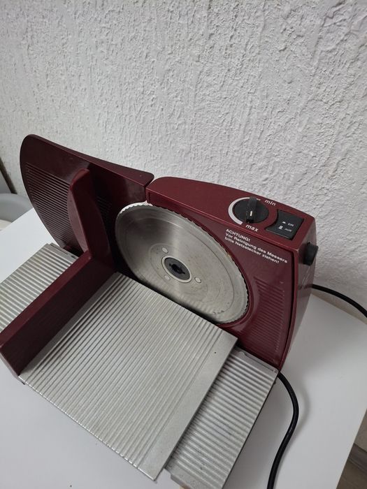 Слайсер для тонкого нарізання