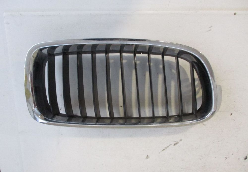 Grelha Frontal BMW Serie 3 2012 a 2016 Direito F30 F31