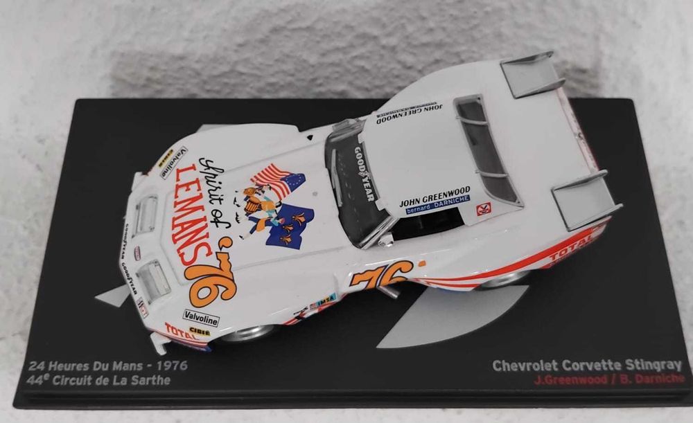 Chevrolet Corvette Stingray 9.8-liter Widebody IMSA "Spirit of Le Mans". 1976.  1:43. Vendo miniatura da minha coleção.