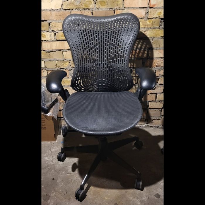 Ергономічні крісла Herman Miller Triflex