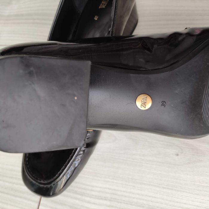 Sapatos Pretos Zara 39