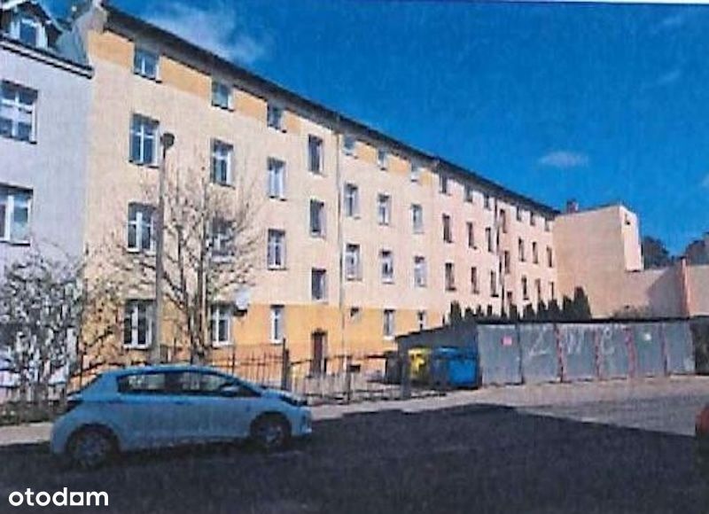 Syndyk sprzeda mieszkanie z piwnicą i balkonem