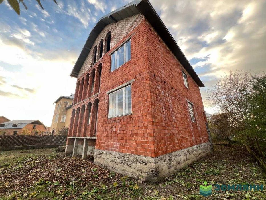 Продається будинок на земельній ділянці 7,7 соток м.Тисмениця (5)