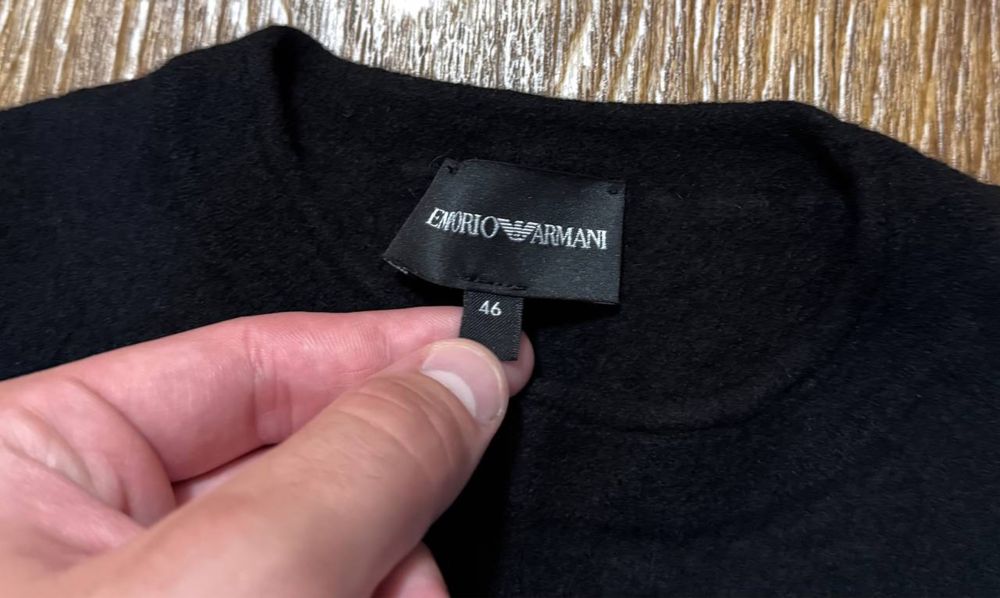 Футболка от Emporio Armani