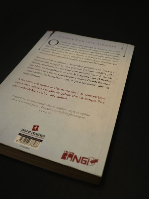 Livro "Rainha Vermelha"