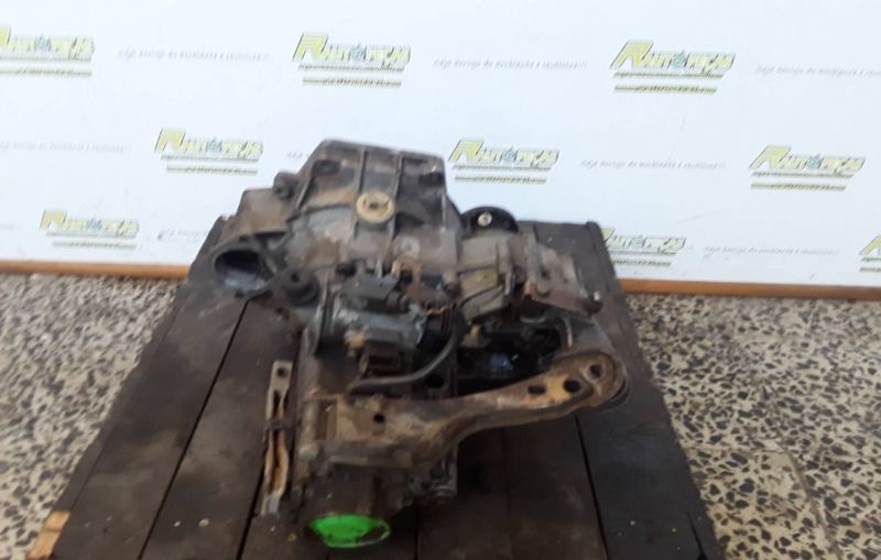 Caixa de Velocidades - VOLKSWAGEN Golf II (19E, 1G1) | 83 - 92