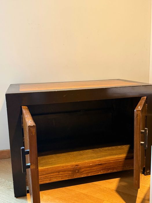 Móvel / Báu madeira 2 portas