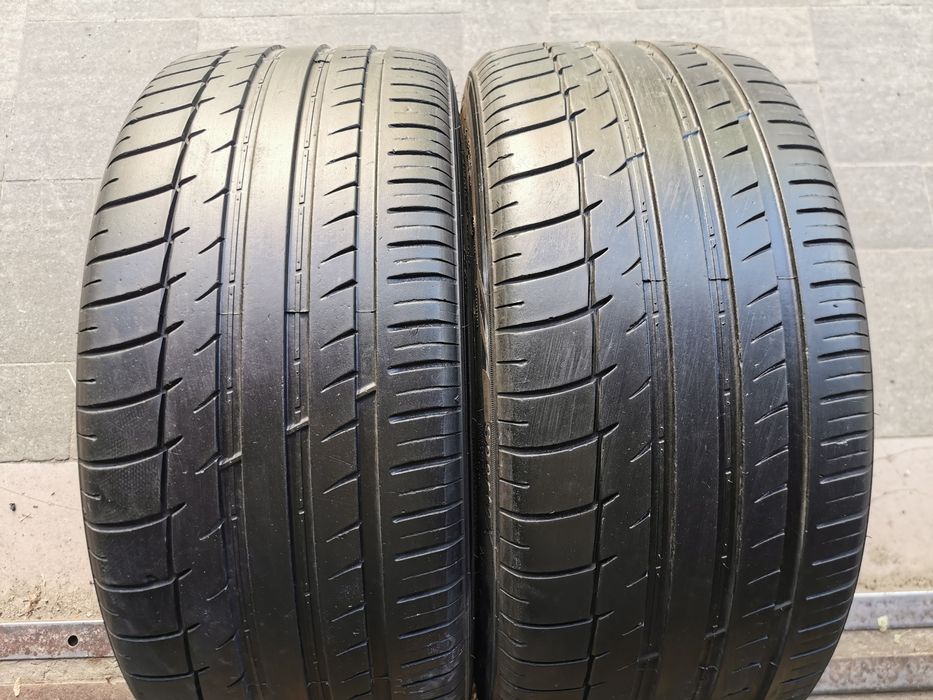 Пара летних шин 255/40 R19 Triangle