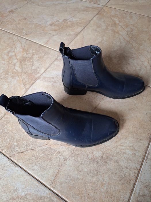 Buty damskie granatowe