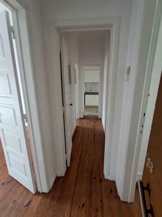 Apartamento T2 no Alto de São João