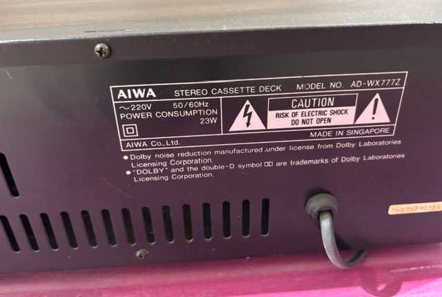 Aiwa AD-WX777 – dwukasetowy magnetofon typu cassette deck