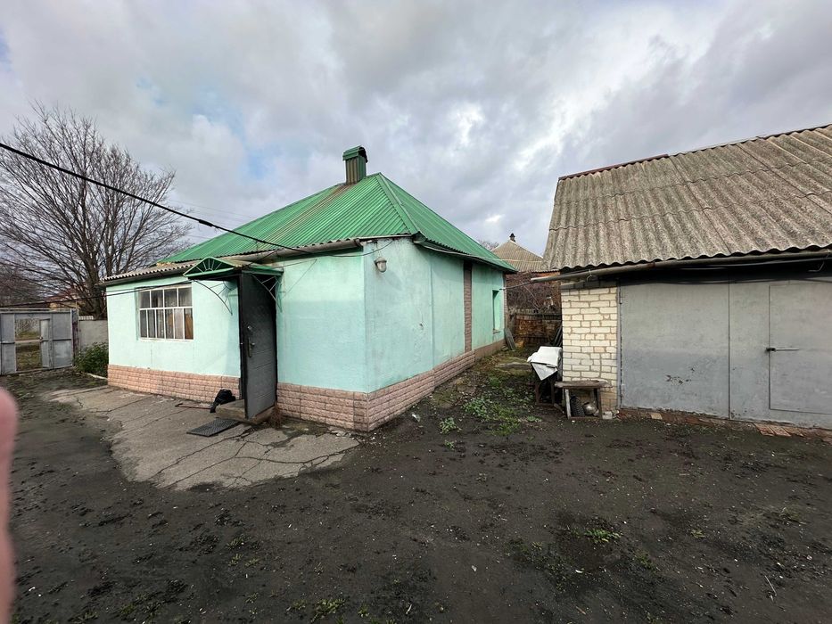 Продам капітальний житловий будинок, 15-20 хв. від метро Індустріальна