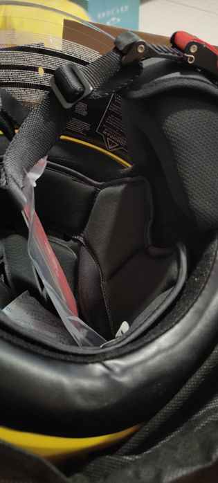 Продам абсолютно новий шолом GLOVO Глово розмірM