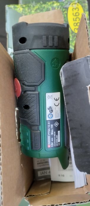 Corta sebes e lanterna a bateria 12v Parkside