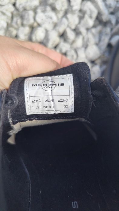 Buty eleganckie 32
