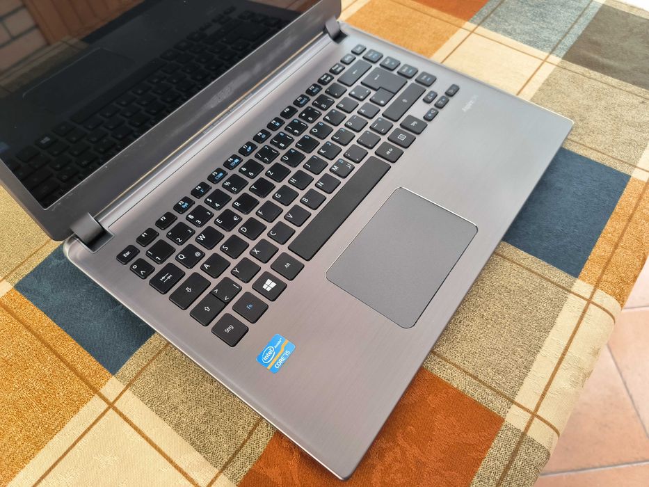 Acer Aspire M3 - i5