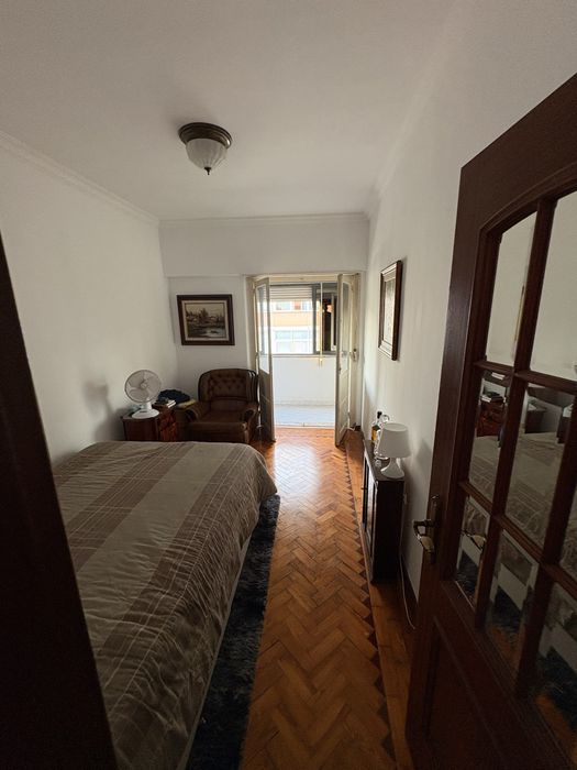 Quarto para arrendamento