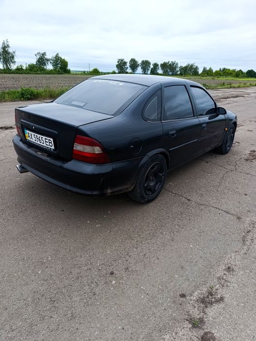 Авто Опель Вектра В