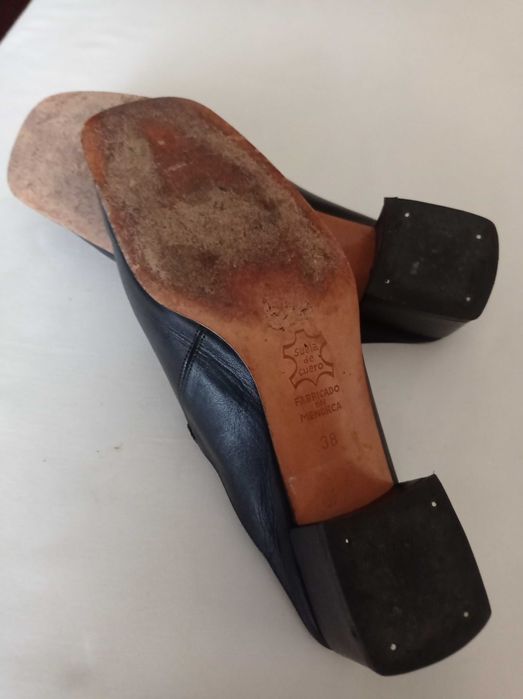 Sapatos-mules azul marinho