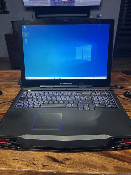 Dell Alienware M17x-R2 dla koneserów jak Nowy!