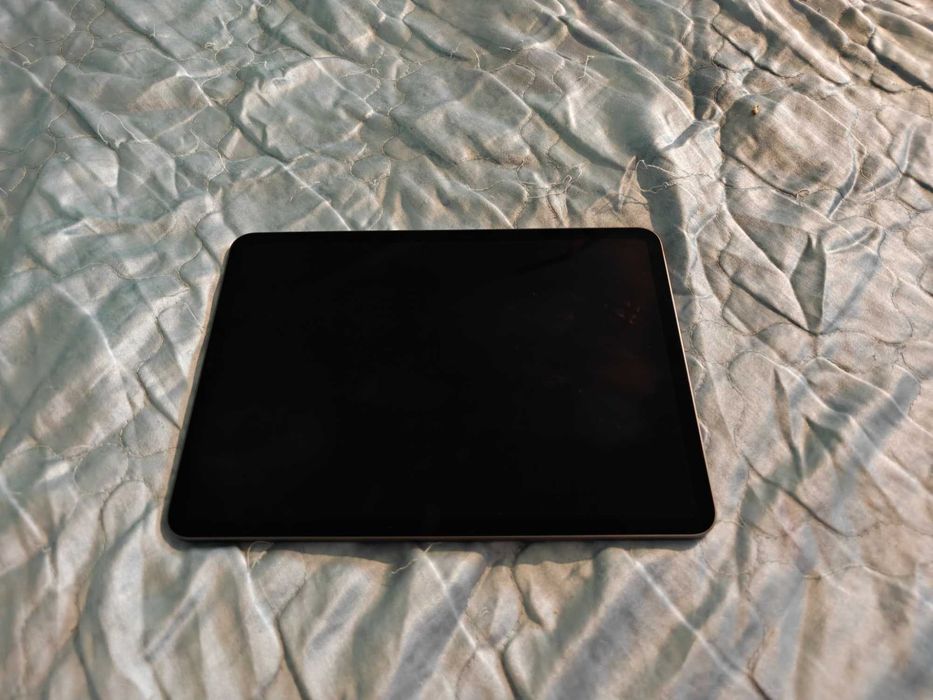 Продам Apple iPad Pro 11 2021