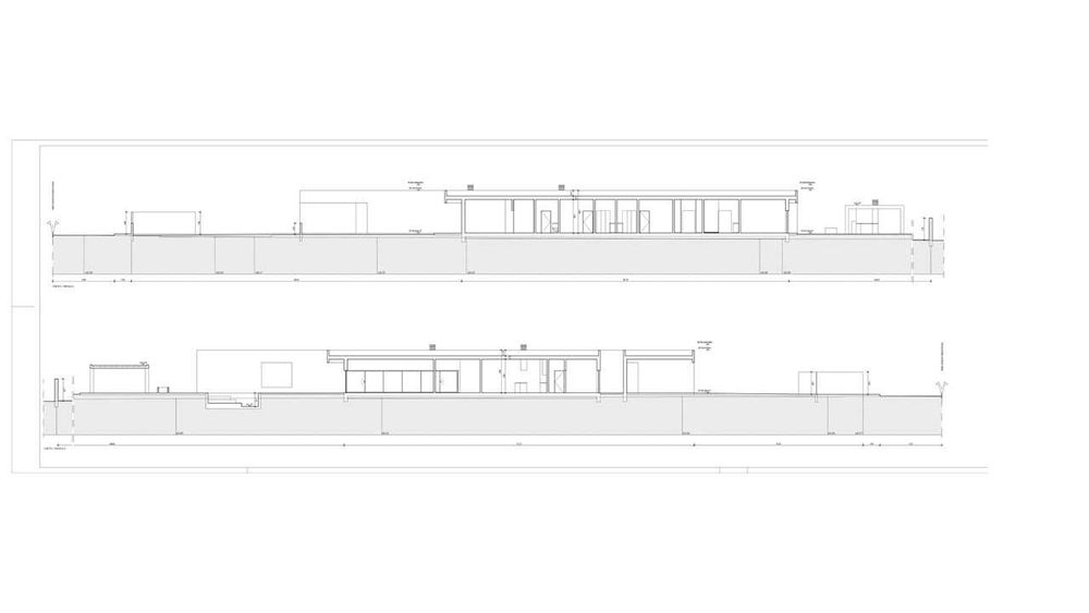 Terreno à venda com projeto aprovado na Av. Sacadura Cabral, Aroeira