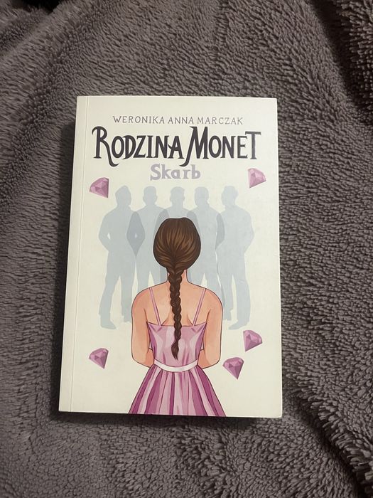 seria książek „Rodzina Monet”  Weronika Anna Marczak