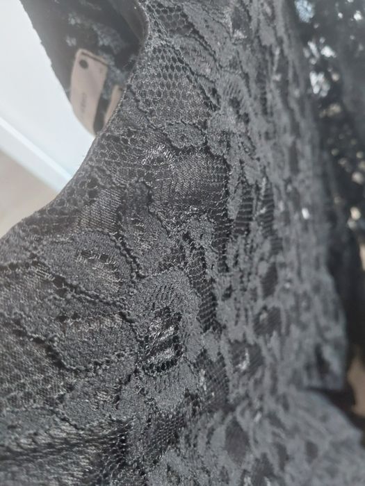 Sukienka midi czarna M Reserved koronkowa koronka