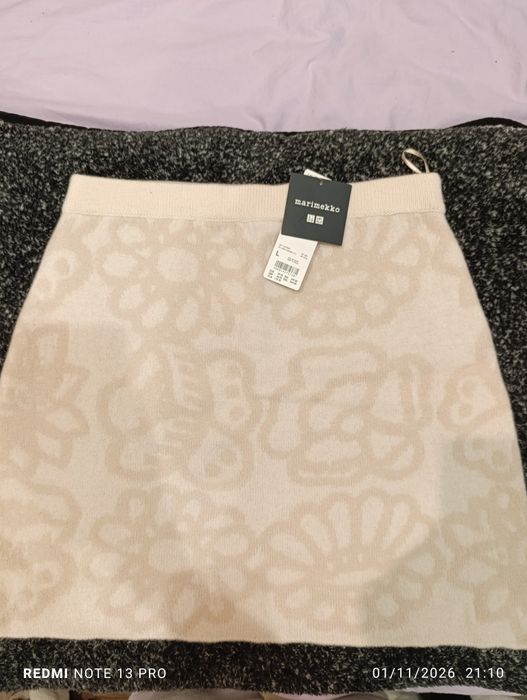Тепла спідничка uniqlo marimekko р. Л