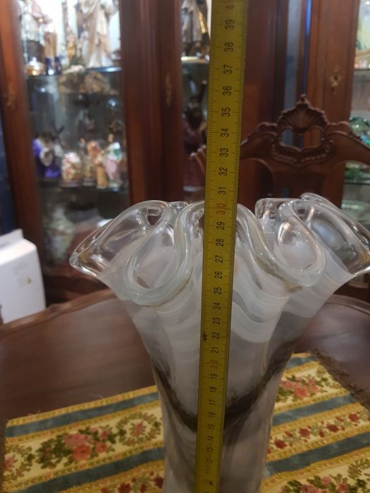 Bonita jarra em vidro murano