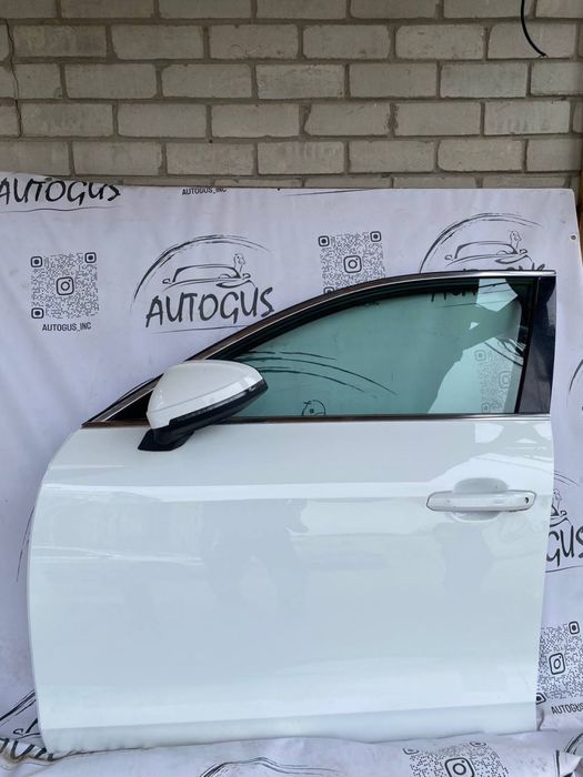 Audi a4 b9 рест 2020+ двері