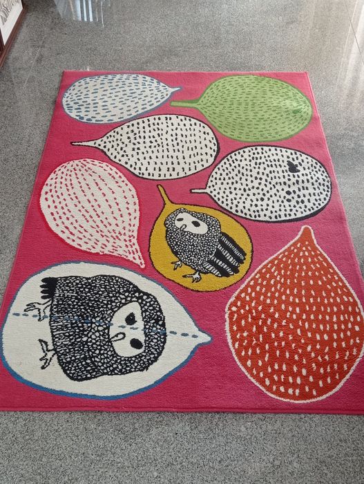 Carpete  em bom estado