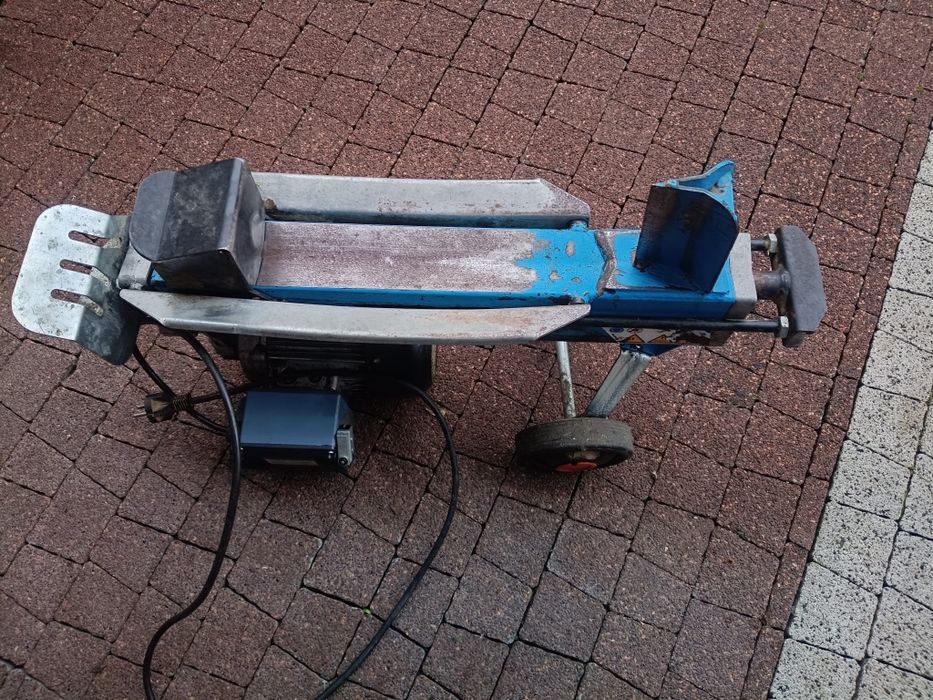 Łuparka do drewna 4 tony sprawna