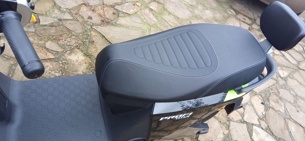 Електроскутер aima profi mes 1026-1 з рідинним охолодженням мотора