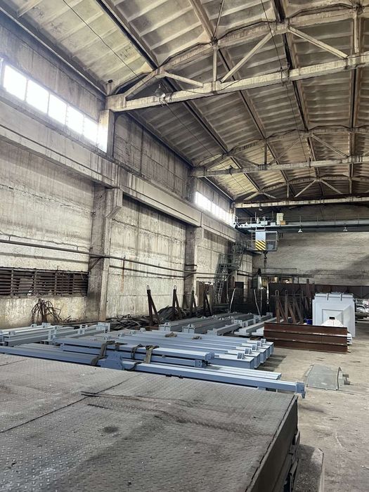 Цех, производство, мех. работы. Мостовой кран. Мощность до 500 кВт.