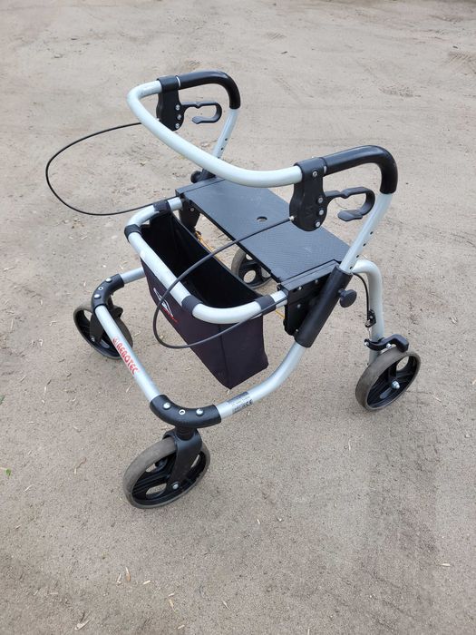 Niski balkonik lekki aluminiowy Polo Plus T