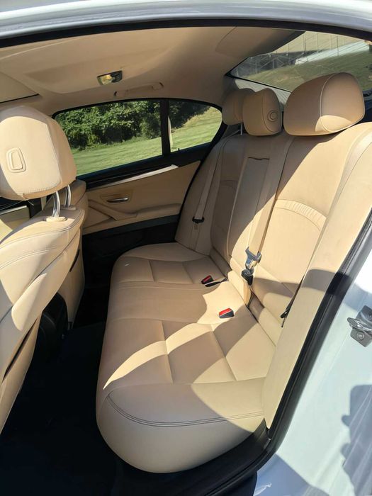 BMW 5 Series 535i      2016