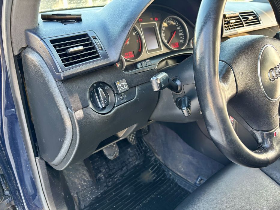 Audi A4b6 S line V6 газ/бенз