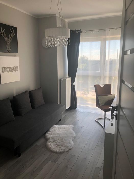 Przytulny, jasny pokój z panoramicznym oknem (Grabiszyńska, Hutmen)