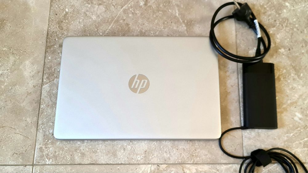 HP 14s-fq0003np | Windows 11 | SSD 128 GB | Como Novo
