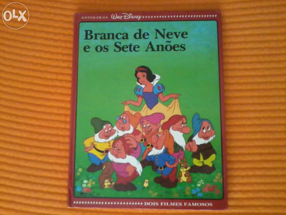 Livro branca de neve e os sete anões ursinho puff walt disney