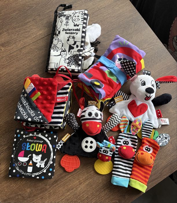 Zabawki ksiazeczki kontrastowe sensoryczne dla niemowlaka