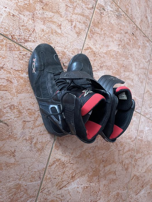 Botas para andar de mota
