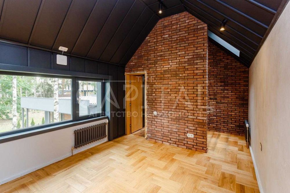 Продаж 2-поверхового будинку 200м2, с. Лебедівка, КМ Riviera Village