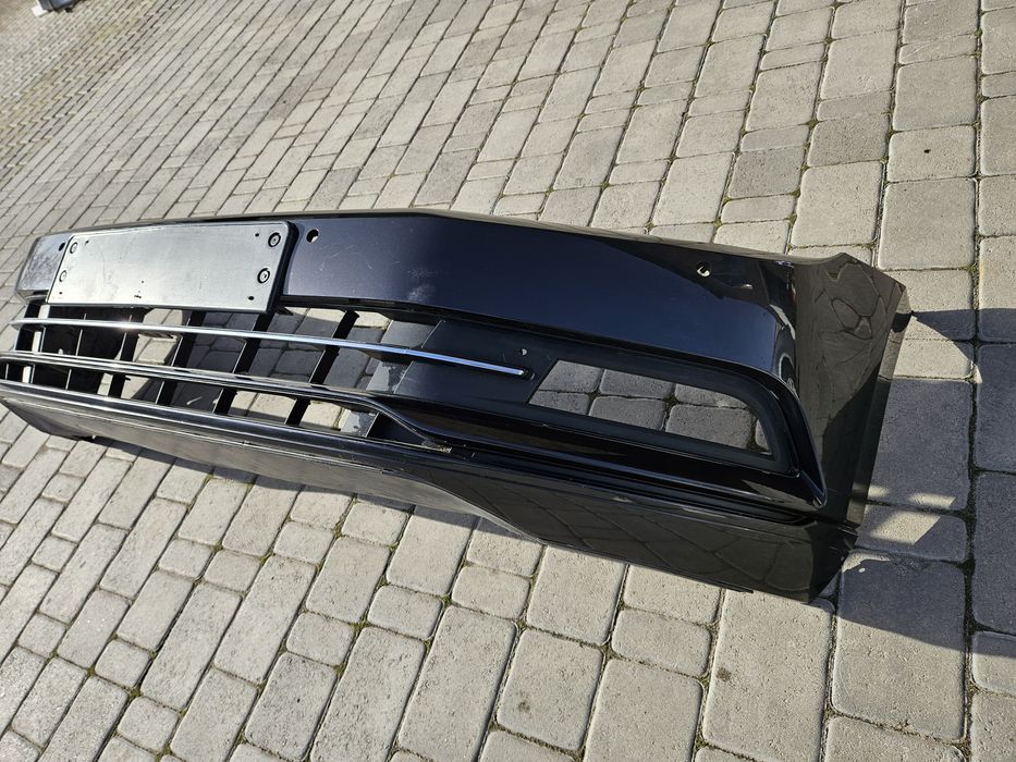Бампер передній VW Passat B8 Європа 2015-2018р.