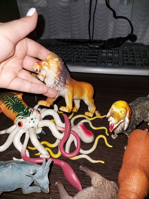 14 шт животные в идеале, продаём 1 лот целиком