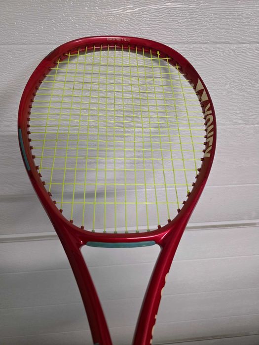 Rakieta tenisowa Yonex