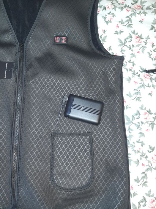 Kamizelka podgrzewana z powerbank
